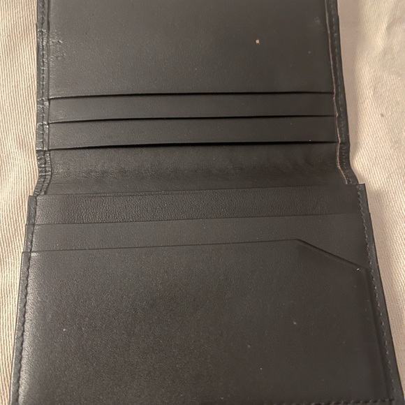 Authentic Burberry Card Case - Picture 6 of 7